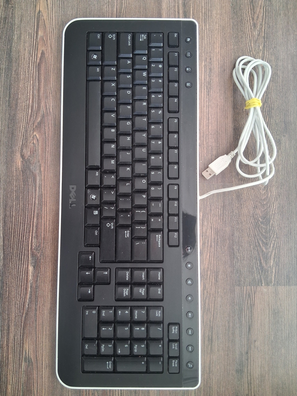 Dell Black USB Wired Keyboard - Full-Size with Multimedia Keys